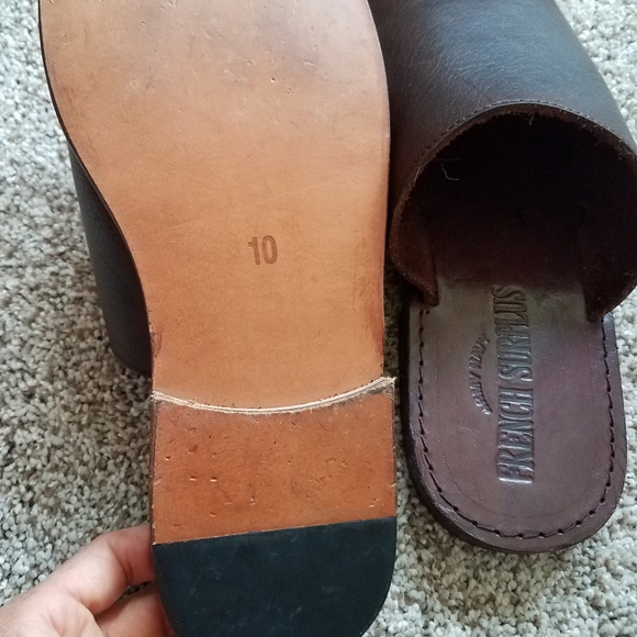 Sandals_&_Flip_Flops